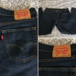 NWOT Levi's 541 Athletic Fit Stretch Jeans 34/32